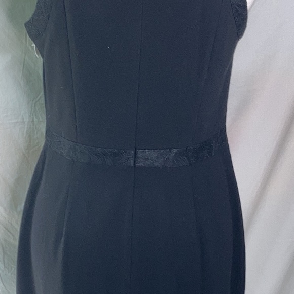 Cynthia Steffe 'Billie' Tulip Hem Lace Inset Dress - Picture 10 of 11